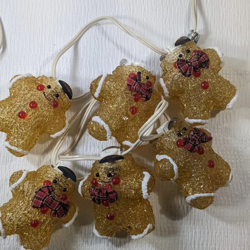 Vintage Gingerbread‎ men cookies string Lights Christmas bowtie caps 6 ft decor